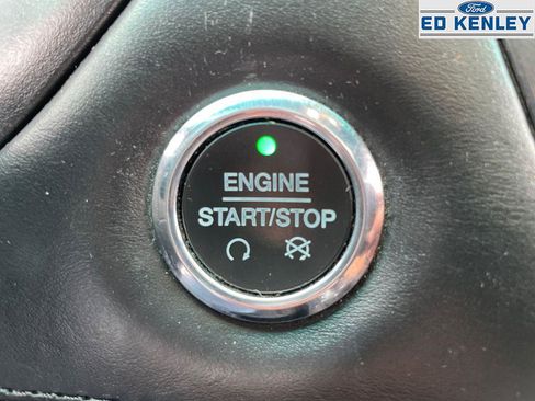 Used 2019 Ford Explorer Platinum image 13