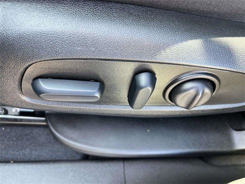 Certified 2022 Chevrolet Equinox LT image 19