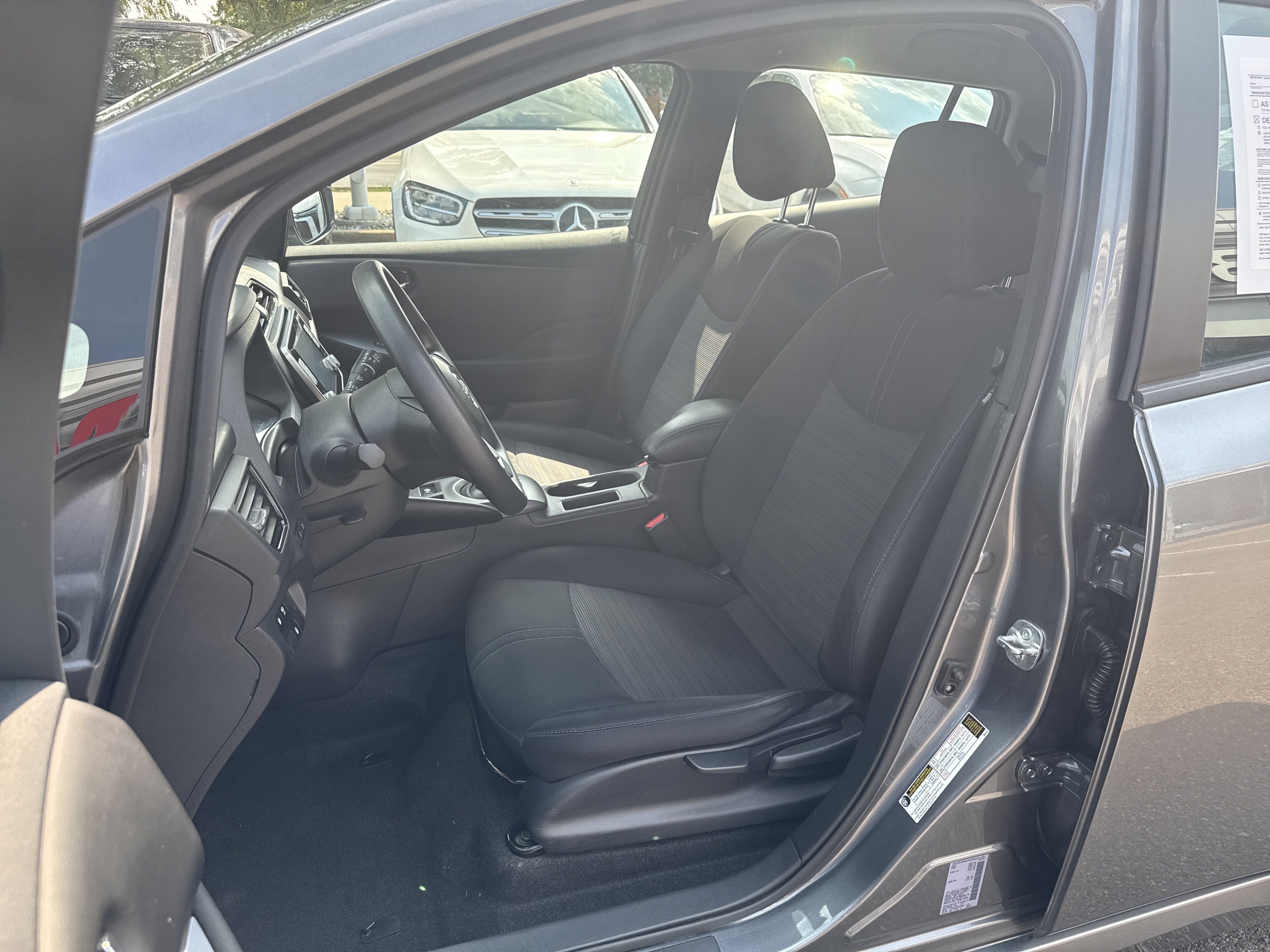 Certified 2025 Nissan Leaf S FWD image 15