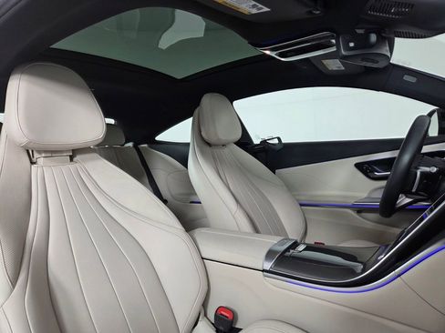 Certified 2024 Mercedes-Benz CLE 300 4MATIC Coupe image 27