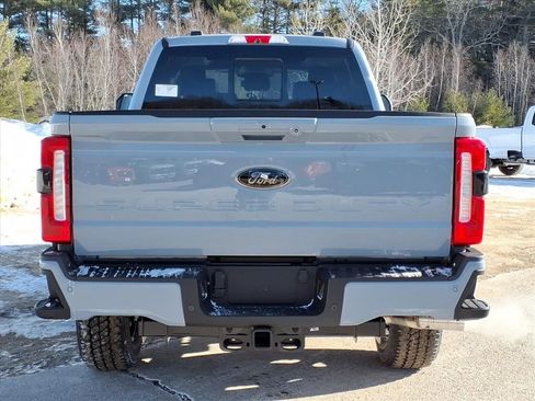 New 2026 Ford F250 Lariat w/ Black Appearance Package image 6