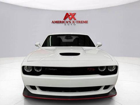 Used 2020 Dodge Challenger R/T Scat Pack RWD image 10