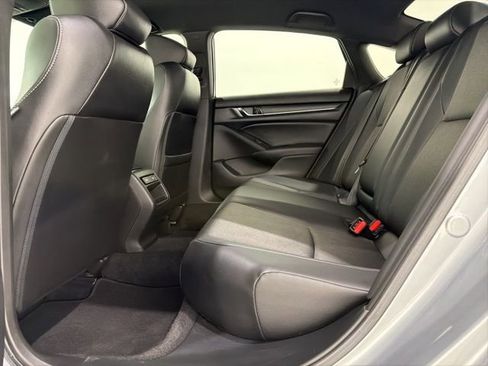 Used 2022 Honda Accord Sport image 17