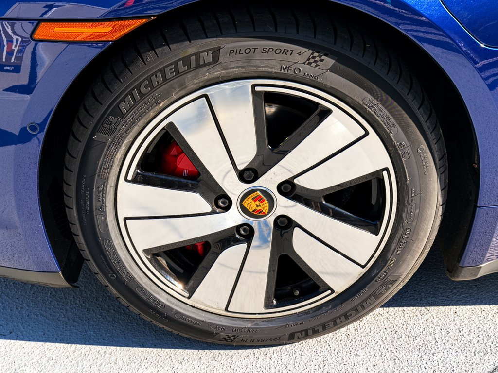 Used 2020 Porsche Taycan 4S AWD/4WD image 13