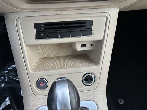 Used 2016 Volkswagen Tiguan SEL image 10