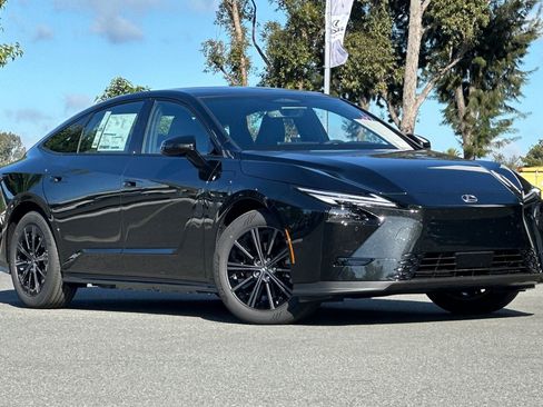 New 2026 Lexus ES 350e FWD image 2