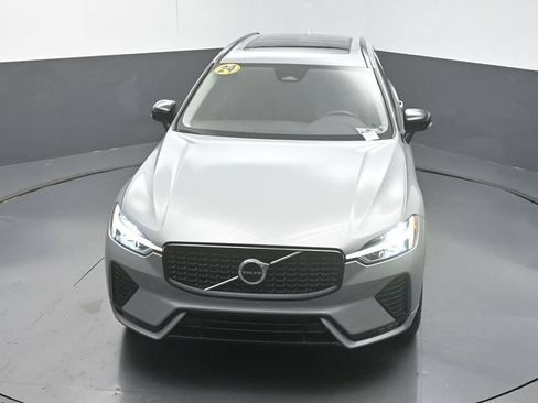 Used 2024 Volvo XC60 B5 Core AWD/4WD image 45