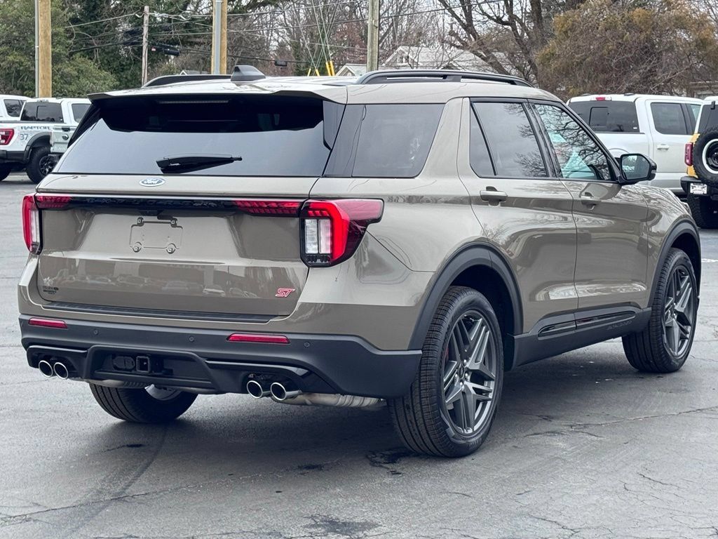 Used 2026 Ford Explorer ST w/ Sun And Sound Package RWD image 18