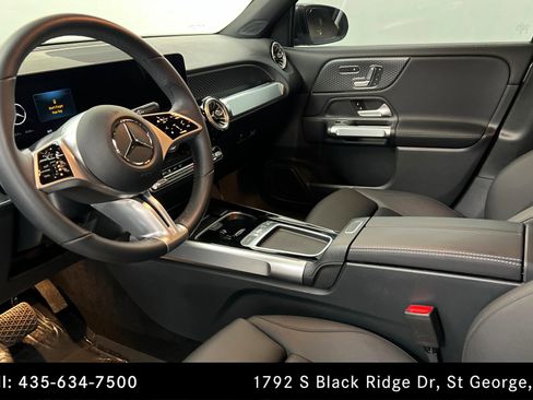 Certified 2025 Mercedes-Benz GLB 250 4MATIC image 15