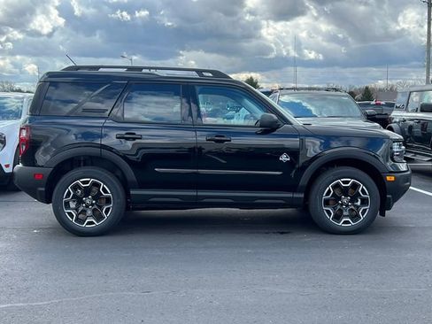 New 2025 Ford Bronco Sport Outer Banks AWD/4WD image 44