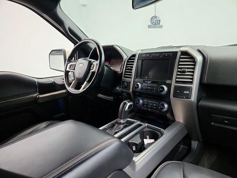 Used 2018 Ford F150 Platinum w/ Equipment Group 701A Luxury AWD/4WD image 27