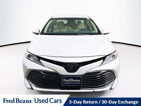 Used 2018 Toyota Camry L image 2
