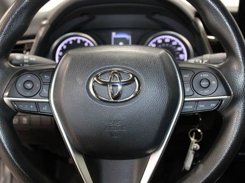 Used 2022 Toyota Camry LE FWD image 26