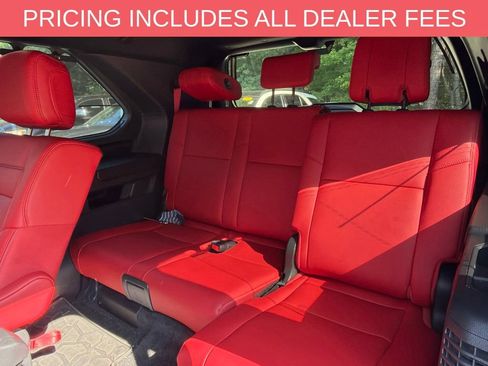 Used 2025 Toyota Sequoia TRD Pro AWD/4WD image 12