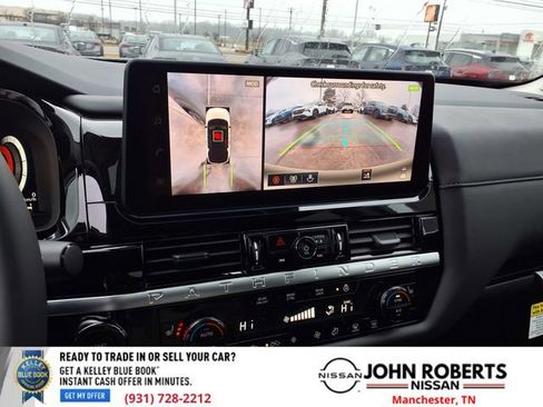 New 2026 Nissan Pathfinder SL AWD/4WD image 7