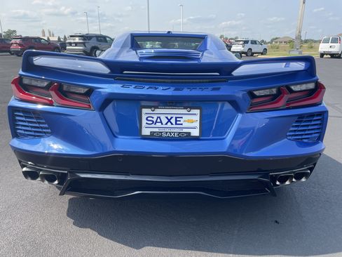 Used 2022 Chevrolet Corvette Stingray Premium Conv w/ Z51 Performance Package RWD image 4