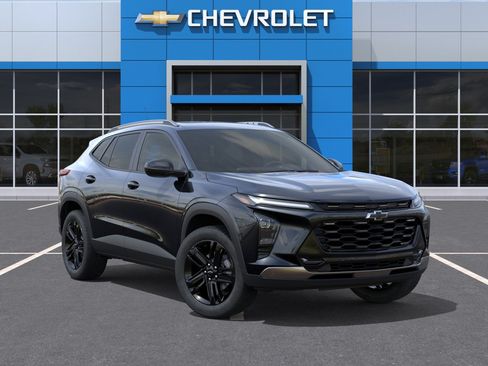New 2026 Chevrolet Trax ACTIV w/ Sunroof Package FWD image 37