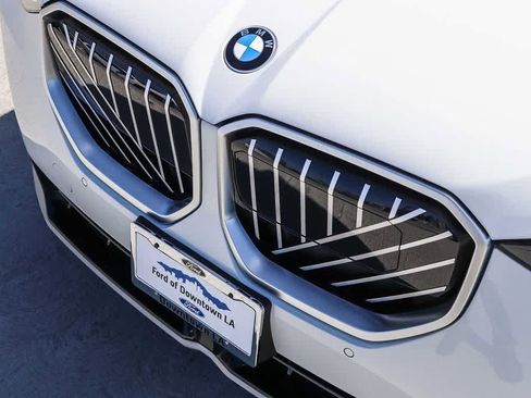 Used 2025 BMW X3 xDrive30i AWD/4WD image 8