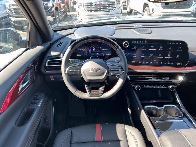 New 2026 Chevrolet Traverse RS w/ LPO, Floor Liner Package FWD image 27