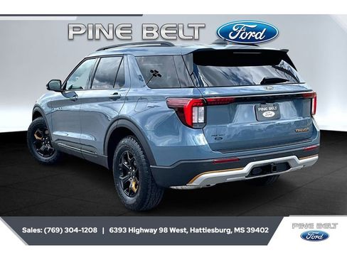 New 2026 Ford Explorer Tremor AWD/4WD image 2