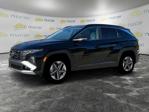 Certified 2025 Hyundai Tucson SEL image 3