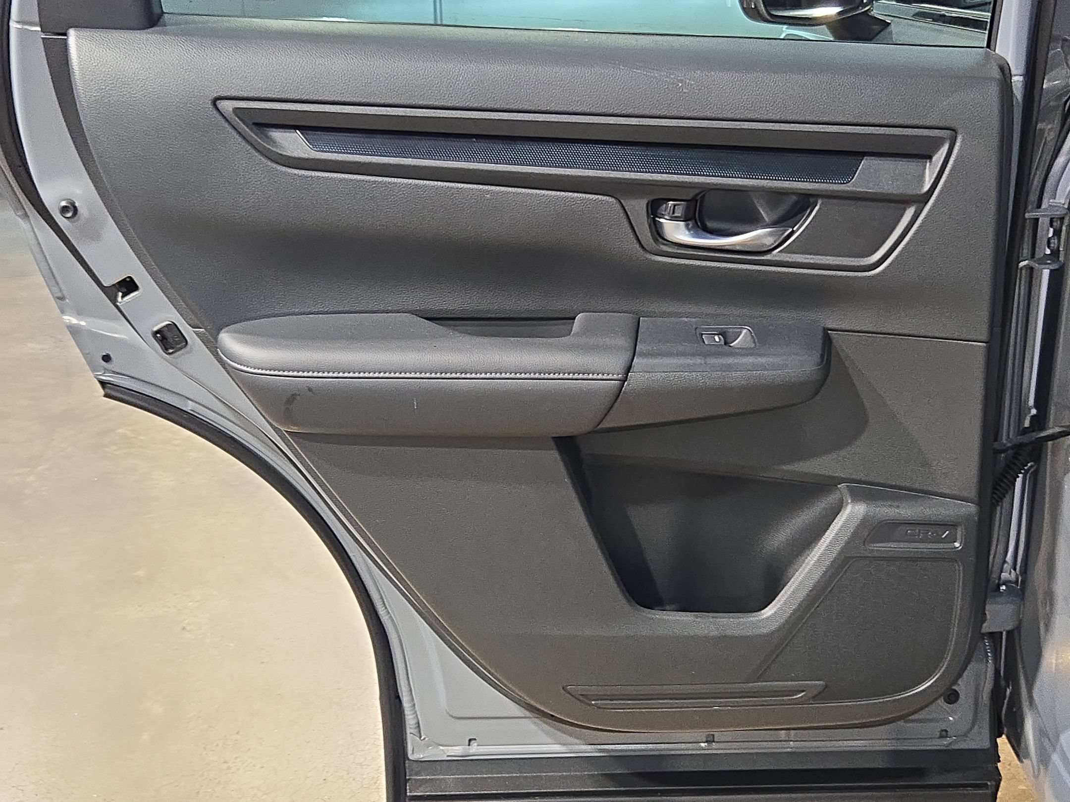 Used 2025 Honda CR-V EX image 34