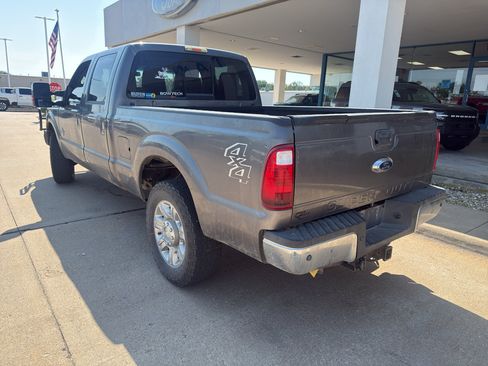 Used 2013 Ford F250 Lariat w/ Chrome Pkg AWD/4WD image 8