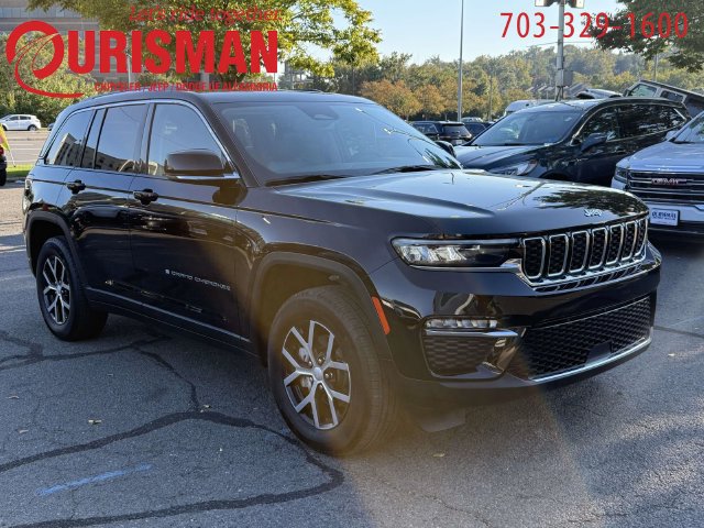 Used 2023 Jeep Grand Cherokee Limited AWD/4WD image 1