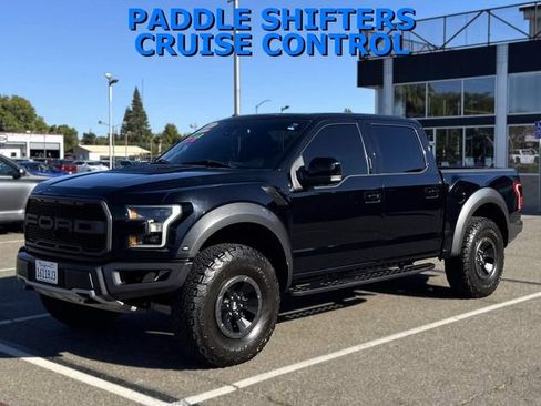 Used 2017 Ford F150 Raptor w/ Equipment Group 802A Luxury AWD/4WD image 9