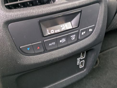 Used 2022 Honda Pilot Special Edition image 16