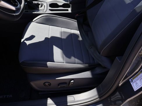 New 2026 Volkswagen Jetta SE FWD image 38