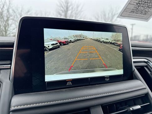 Used 2023 GMC Yukon SLT image 15