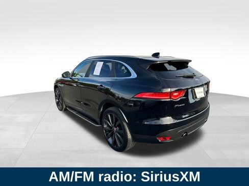 Used 2018 Jaguar F-PACE Portfolio image 3