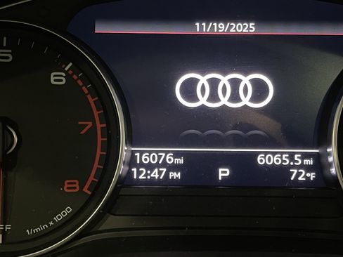 Used 2022 Audi A5 2.0T Premium w/ Convenience Package image 22