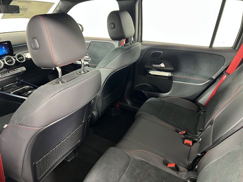 New 2026 Mercedes-Benz GLB 35 AMG 4MATIC image 21