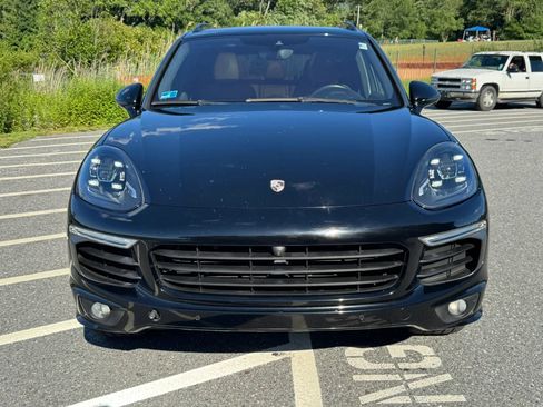 Used 2016 Porsche Cayenne S AWD/4WD image 11