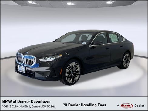 New 2026 BMW 530i xDrive w/ Premium Package image 1