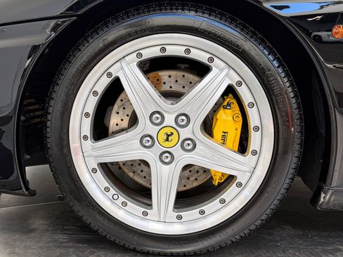 Used 2004 Ferrari 360 Spider RWD image 10