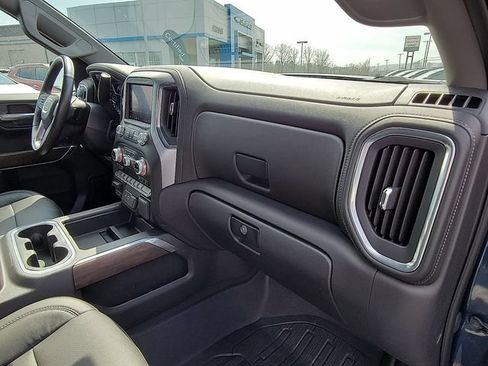 Used 2020 GMC Sierra 1500 SLT w/ SLT Premium Package AWD/4WD image 26