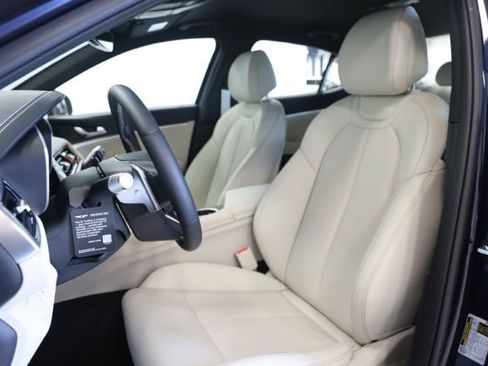 New 2026 Genesis G70 2.5T AWD/4WD image 18