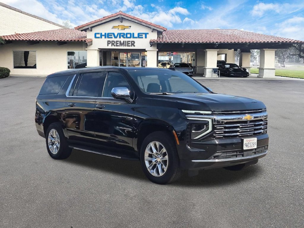 Used 2026 Chevrolet Suburban Premier AWD/4WD image 2
