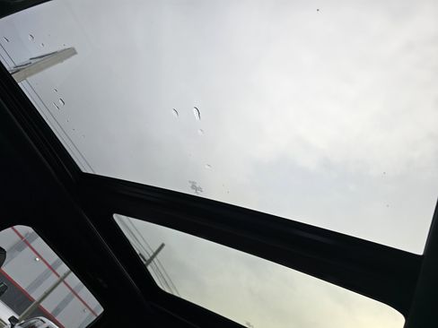 Used 2020 Ford F150 Raptor w/ Equipment Group 802A Luxury image 33