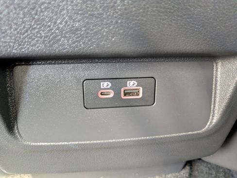 Used 2022 Nissan Frontier Pro-X w/ Technology Package image 12