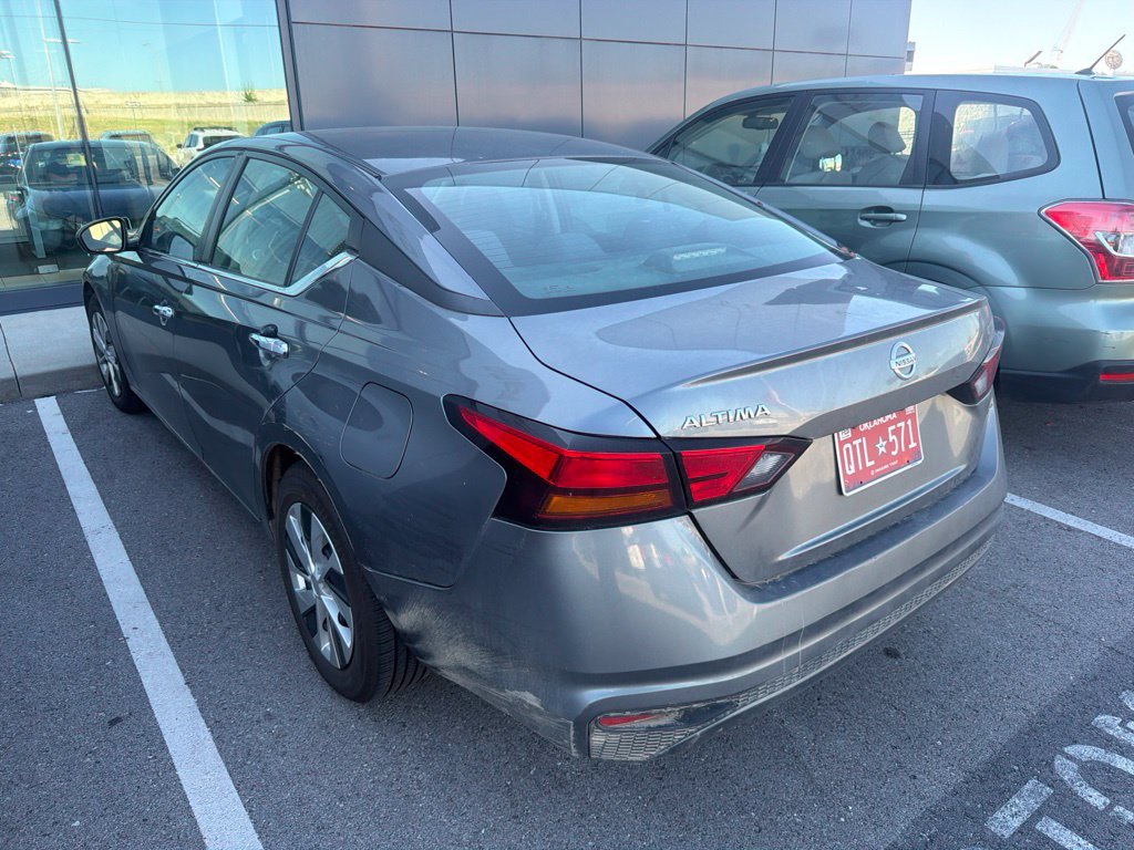 Used 2022 Nissan Altima 2.5 S FWD image 8