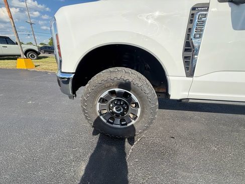Used 2024 Ford F250 Lariat w/ Tremor Off-Road Package AWD/4WD image 10