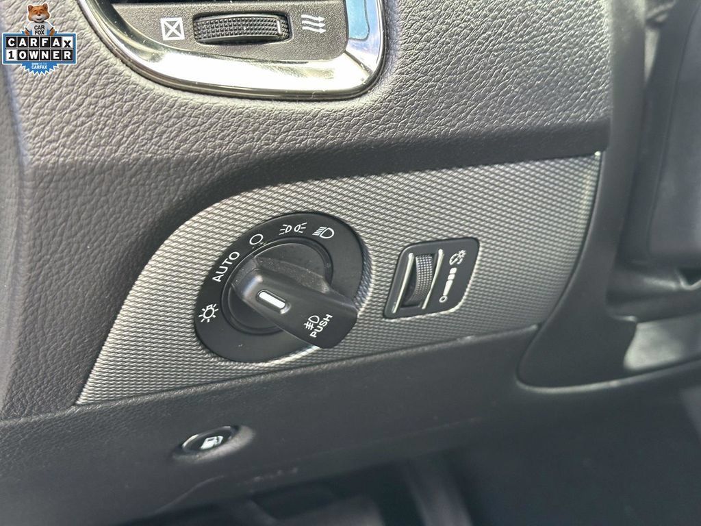 Used 2019 Dodge Durango GT w/ Blacktop Package AWD/4WD image 20