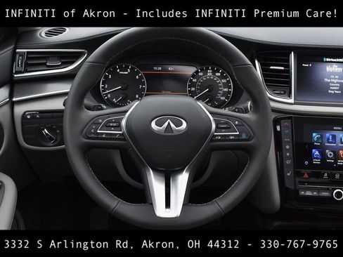 New 2025 INFINITI QX50 Luxe image 17
