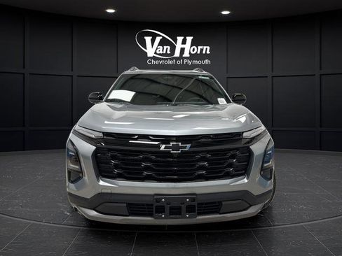 New 2026 Chevrolet Equinox LT w/ Convenience Package II image 2