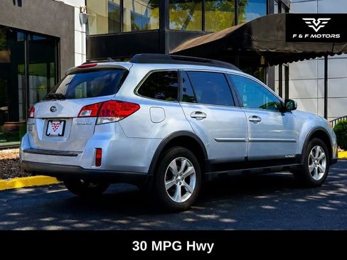 Used 2014 Subaru Outback 2.5i Limited AWD/4WD image 5