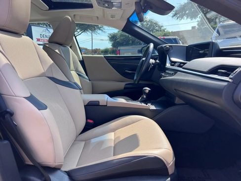 Used 2020 Lexus ES 350 w/ Accessory Package 2 FWD image 28